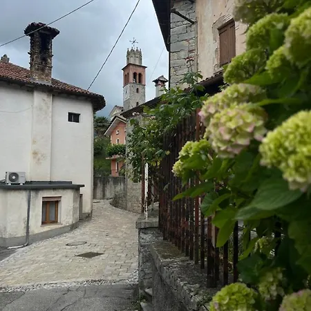 Altravista Tarzo * Ревине-Лаго