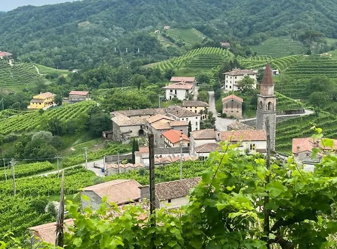 Altravista Tarzo * Revine Lago